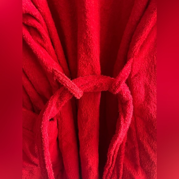 NWT Victoria’s Secret terrycloth bathrobe Sz XS extra small/small red - Picture 8 of 10